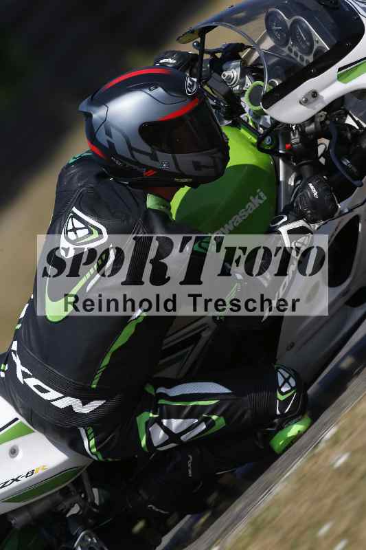 /Archiv-2023/28 05.06.2023 Moto Club Anneau du Rhin/vert-medium/4